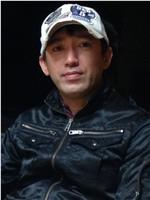 Shinji Mikami